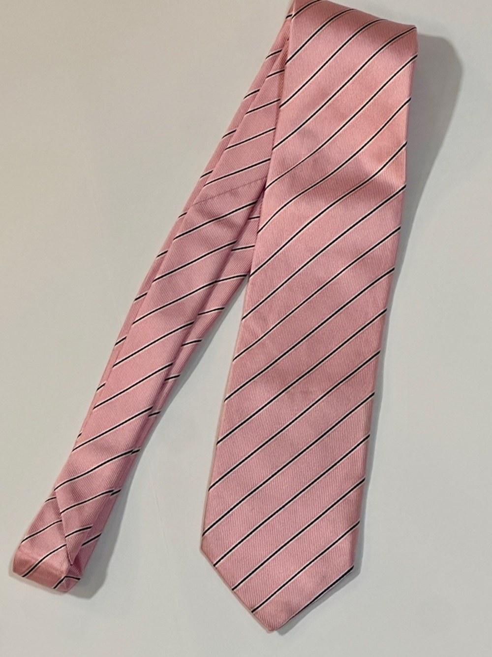 Peter Millar 100% Silk Pink Striped Classic Neck Tie Made in USA